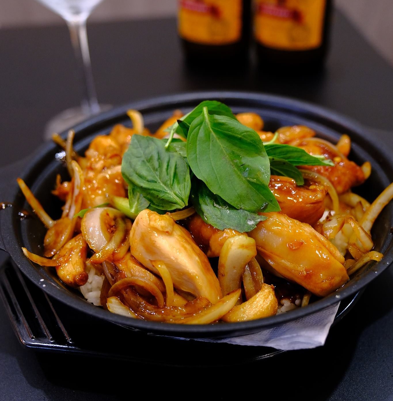 POPULAR CHINESE EATERY